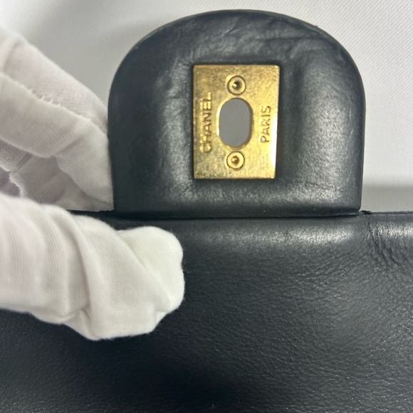 Chanel Chic Quilted Flap Bag - Picture 10 of 16